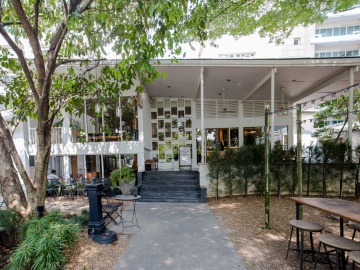 ผ่อนคลายด้วยบรรยากาศกลางสวนสวยที่ Vanilla Garden ผ่อนคลายด้วยบรรยากาศกลางสวนสวยที่ Vanilla Garden